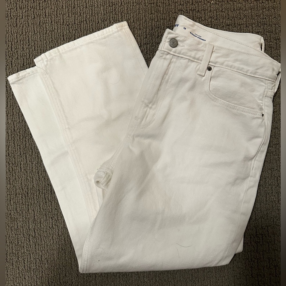 Size 10 Old Navy white jeans slouchy straight